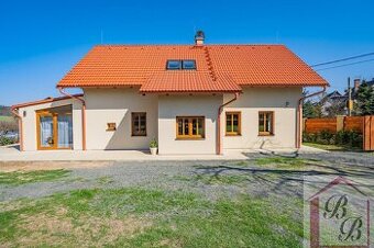 Prodej rodinného domu 6+kk se zahradou, Svijanský Újezd, okr