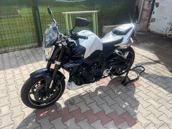 Yamaha fz1n - Zamluveno