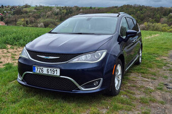 Chrysler Pacifica 3,6L V6, 7 míst, LPG