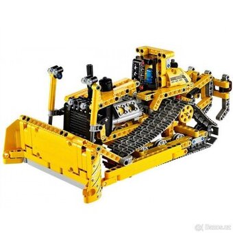Lego technic buldozer 42028