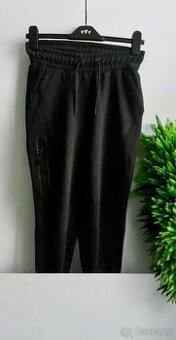Nike tech fleece tepláky - 1