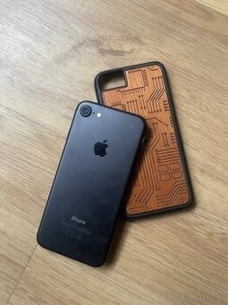 Apple iPhone 7 + Luxusní dřevěný kryt
