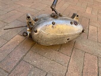 Motor Jawa 05