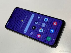 SAMSUNG A50
