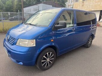 Prodám T5 transporter, 2.5 tdi 96kw 1 majitel nová STK-SPZ