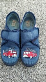 Papučky Superfit 35