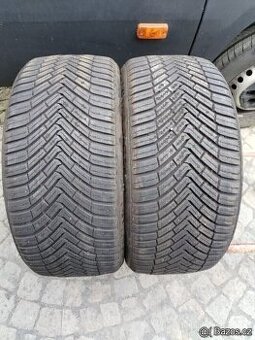 245/40/19 zimní a celorocní pneu 245/40 R19