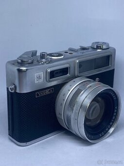 📷 Yashica Electro 35 – legendární dálkoměrný fotoaparát