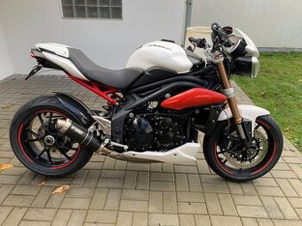 Triumph Speed Triple 1050