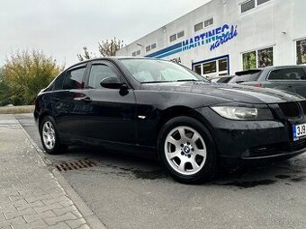 BMW e90
