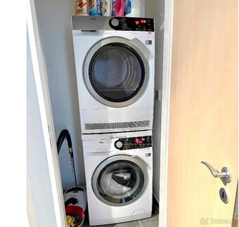 Parní pračka AEG + sušička AEG 8kg