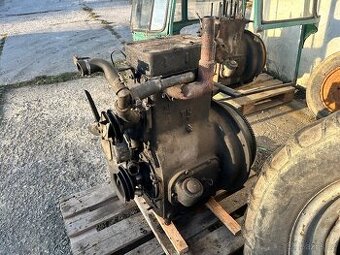 Kompletní motor Zetor 25