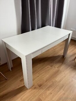 Prodám rozkládací stůl Vega 2 bílý