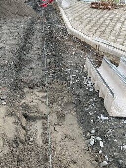 Pomocné Dělníky/zedníky