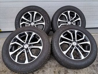 seat ateca škoda karoq vw t-roc 215/60/16 top stav