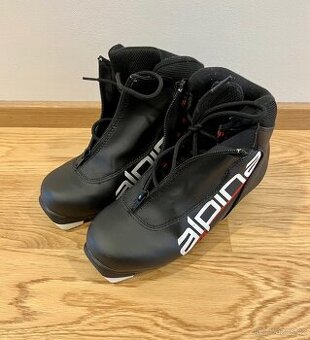 Boty na běžky Alpina vel. 37