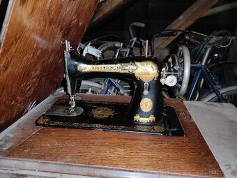 Šicí stroj Singer