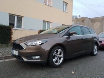 Ford Focus kombi benzin facelift 2016 162tis km