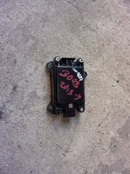 radar vč. držáku Peugeot 3008 od roku 2017