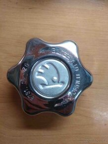 Víčko nádrže Škoda