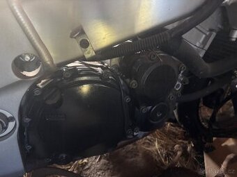 Motor na Suzuki Gsxr 750 00-03 typ R737