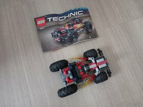 Lego Technic - červená bugina
