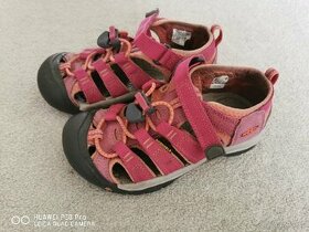 Dívčí sandály zn. Keen vel. 30 růžové barvy