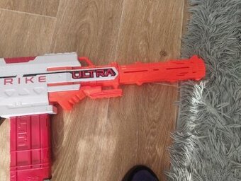 Prodávám Nerf pistoli ultra