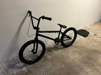 Flybikes neutron 2018