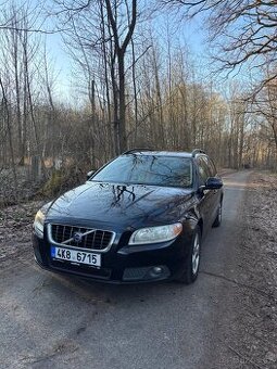 Volvo V70 D5 - 1