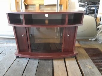 TV stolek