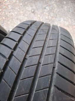 Letni pneu 215/60R16 99V Bridgestone