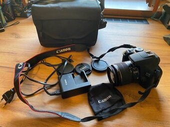 Canon EOS 2000D - set