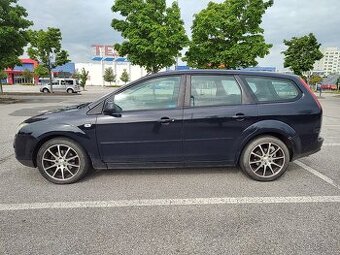 Ford Focus combi mk2 2007 - 1.6i 74kW