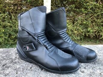 Obuv na moto vel.48