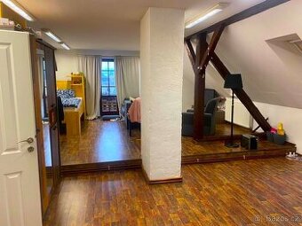 Pronájem bytu 1+kk 50 m² Rožnov pod Radhoštěm - 1
