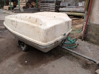Kempovací přívěs za auto r.v. 1970