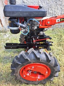 Traktor tera vari