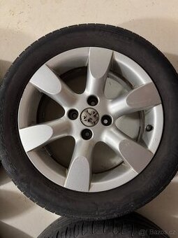 Prodam alu sadu originalnich kol Equinox pro Peugeot 307