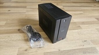 Záložní zdroj UPS APC BX700UI s novým AKU