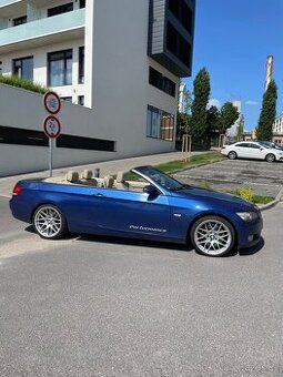 BMW e93 330d Cabrio