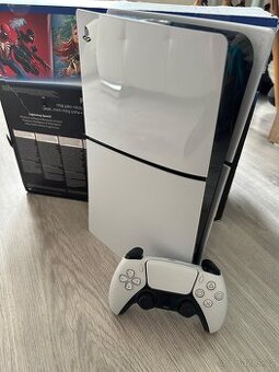 Playstation 5 slim digital - top stav