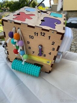 Montessori didaktická kostka