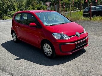 VW UP 1.0MPi, r.2017, klima, 1.majitel, STK, 104 600km
