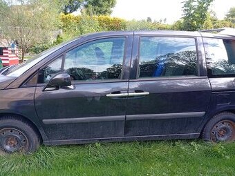 Peugeot 807