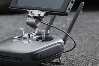 Nový DJI CrystalSky Remote Controller Mounting Bracket