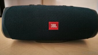 JBL Charge 4