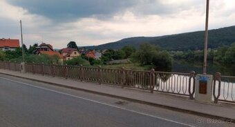 Pozemek u Berounky Lety u Dobřichovic