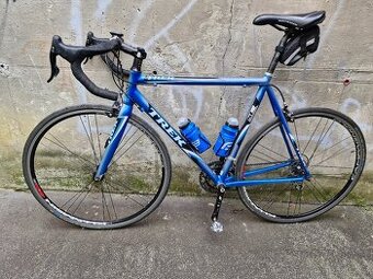 Silniční kolo Trek SLR 58cm