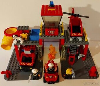 LEGO DUPLO 5601 - HASIČSKÁ STANICE